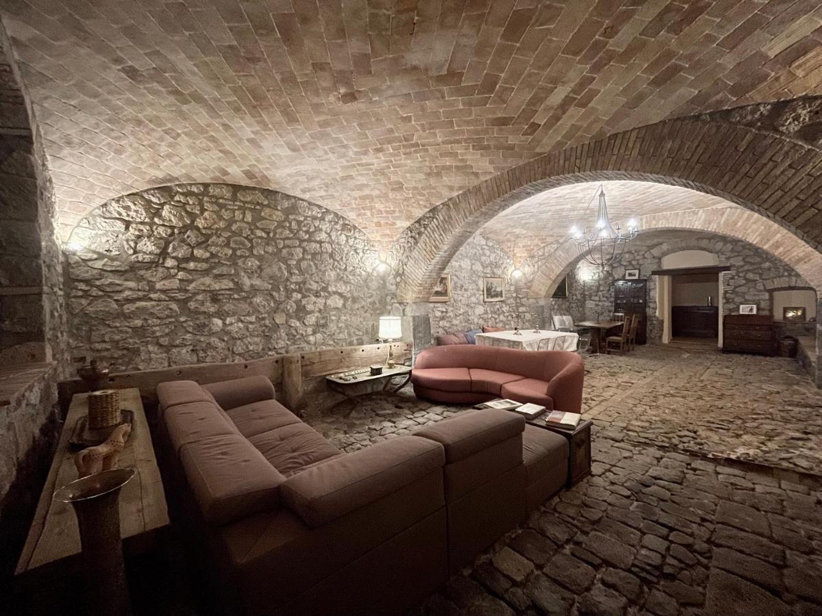 Collina Blu Bed & Breakfast Bolsena Bagian luar foto