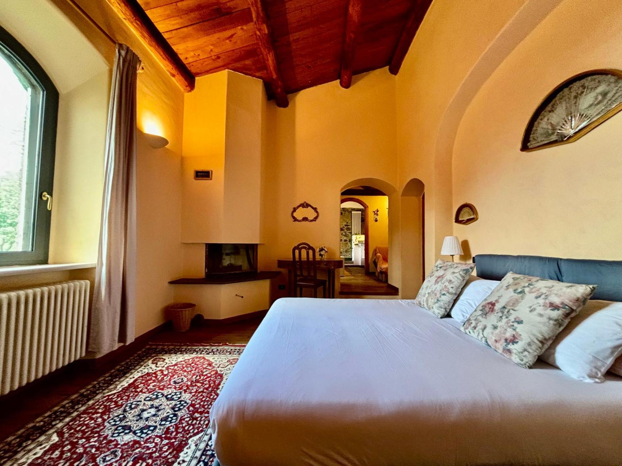 Collina Blu Bed & Breakfast Bolsena Bagian luar foto